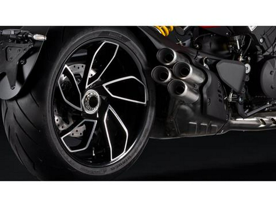 2026 Ducati Diavel V4