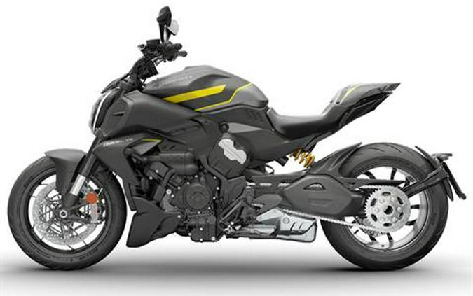 2026 Ducati Diavel V4