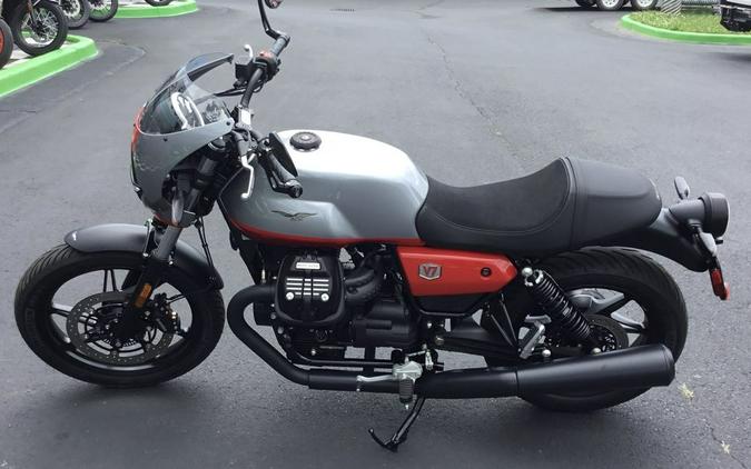 2024 Moto Guzzi V7 Stone Corsa