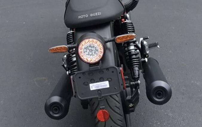 2024 Moto Guzzi V7 Stone Corsa