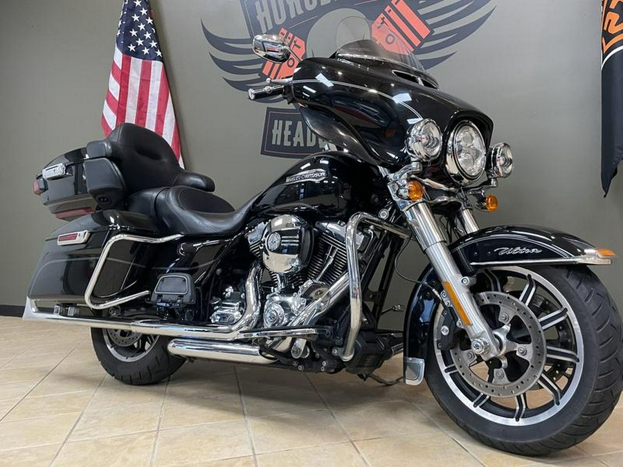 2015 Harley-Davidson® FLHTCU - Electra Glide® Ultra Classic®