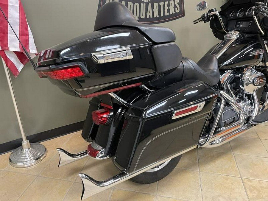 2015 Harley-Davidson® FLHTCU - Electra Glide® Ultra Classic®