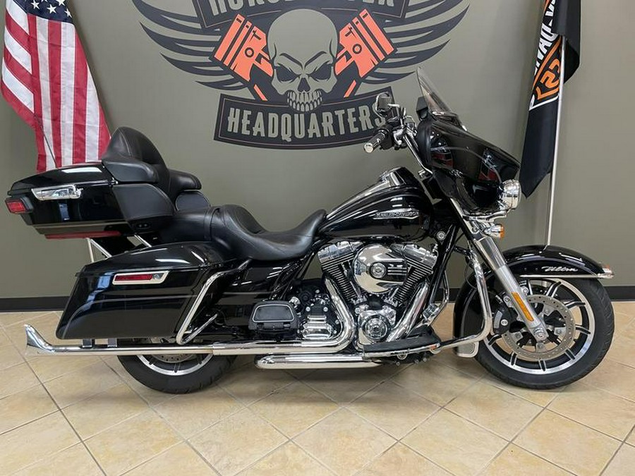 2015 Harley-Davidson® FLHTCU - Electra Glide® Ultra Classic®