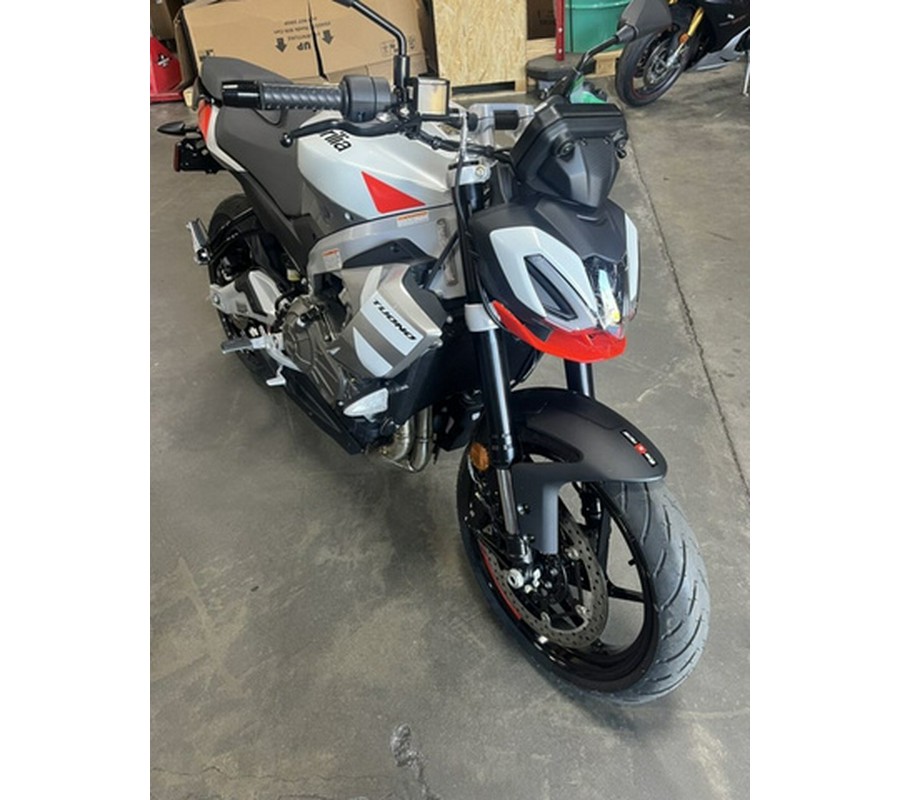 2026 Aprilia Tuono 457