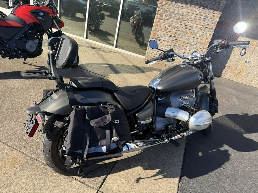 2022 BMW R 18 Manhattan Metallic Matte