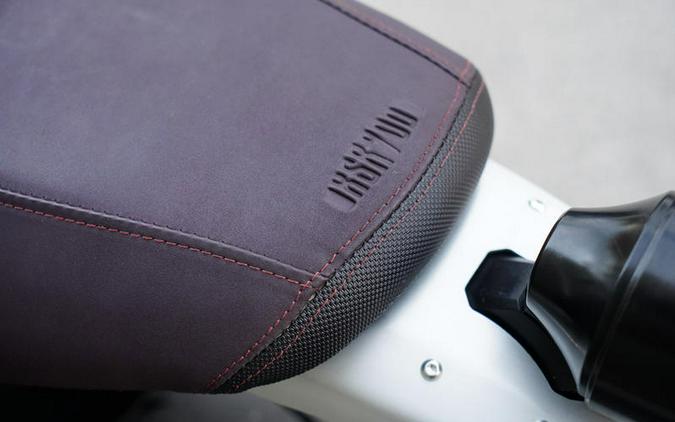 2016 Yamaha XSR900™