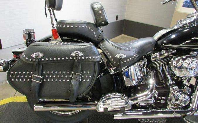 2009 Harley-Davidson® FLSTC - Heritage Softail®