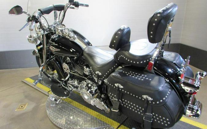 2009 Harley-Davidson® FLSTC - Heritage Softail®