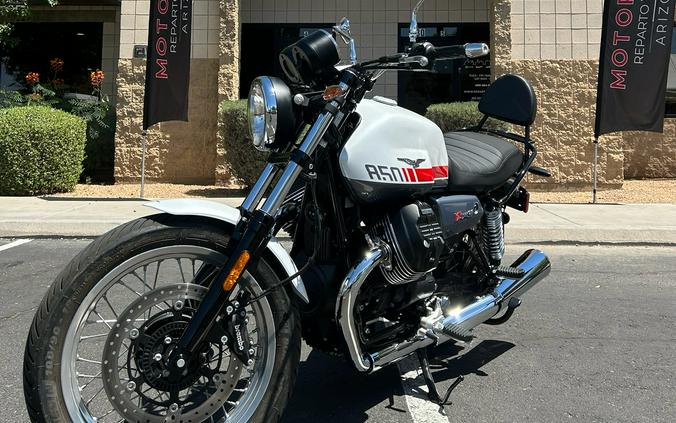 2024 Moto Guzzi V7 Special