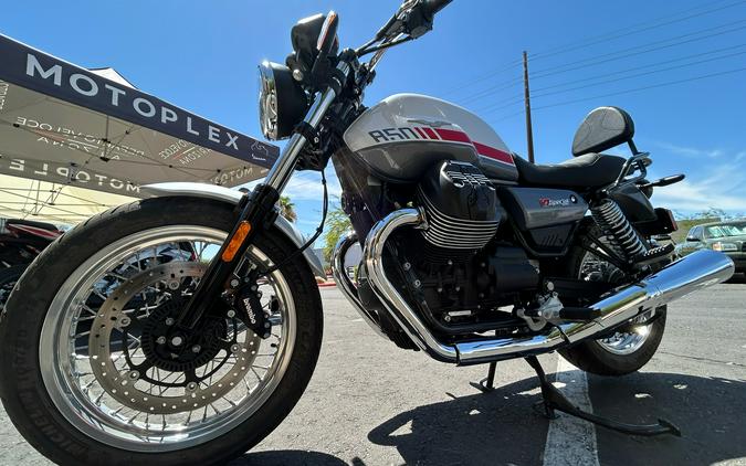 2024 Moto Guzzi V7 Special