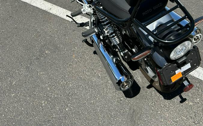 2024 Moto Guzzi V7 Special