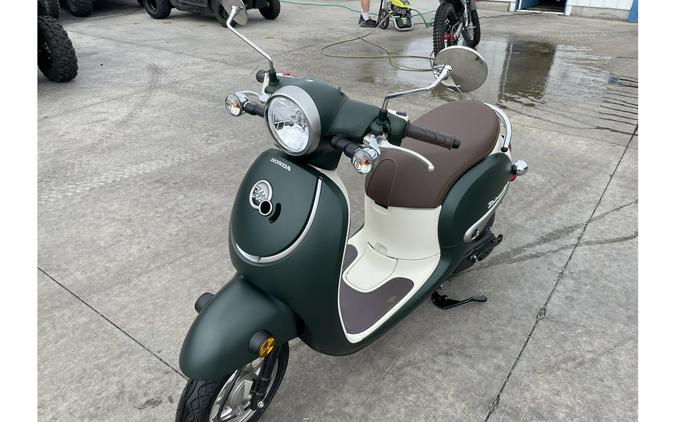 2024 Honda Metropolitan Base