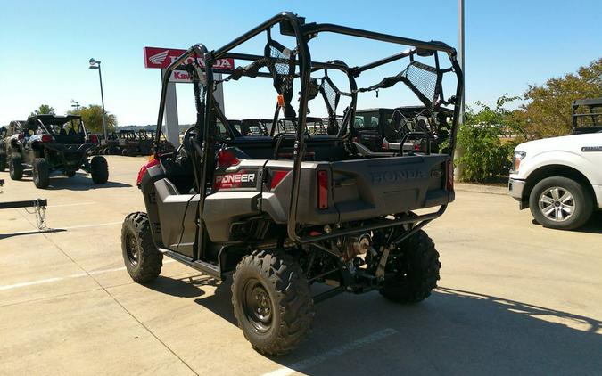 2026 Honda® SXS700M4T