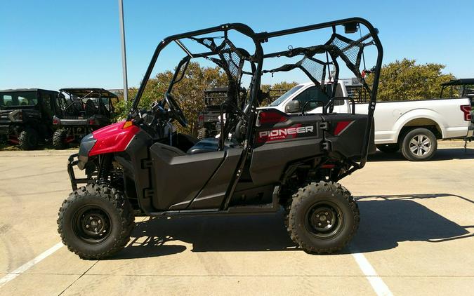 2026 Honda® SXS700M4T