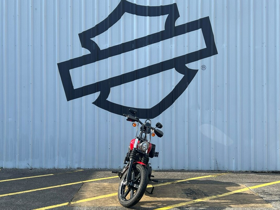 2022 Harley-Davidson® Street Bob® 114 Redline Red