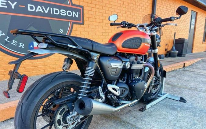 2023 Triumph Speed Twin 1200 Matte Baja Orange