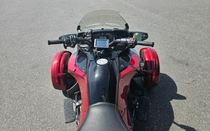 2017 Can-Am Spyder F3-T SE6