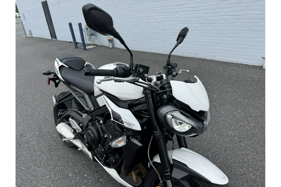 2024 STREET TRIPLE 765 R - Triumph