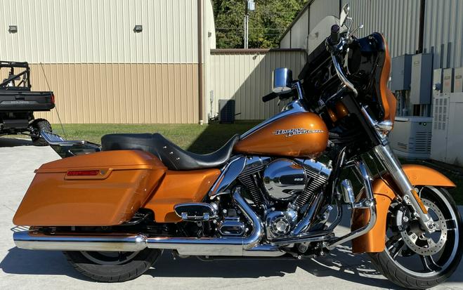 FLHXS 2016 Street Glide Special