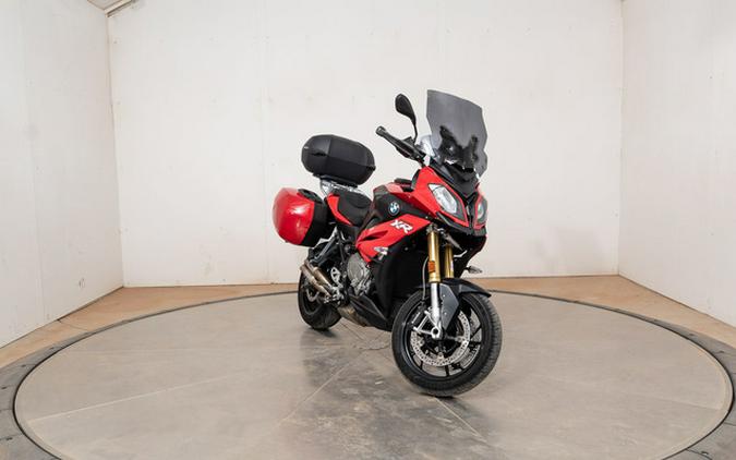 2016 BMW S 1000 XR Racing Red