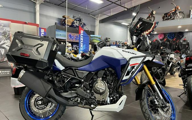 2025 Suzuki V-Strom 800DE Adventure