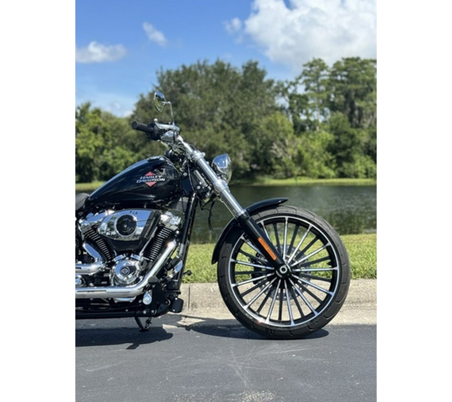 2025 Harley-Davidson Softail FXBR - Breakout