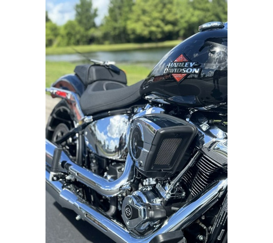 2025 Harley-Davidson Softail FXBR - Breakout