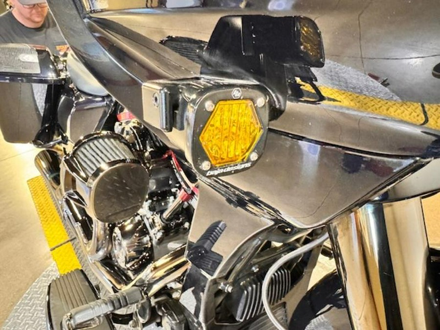 2022 Harley-Davidson® FLTRXSE - CVO™ Road Glide®