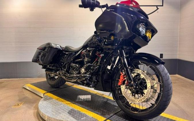 2022 Harley-Davidson® FLTRXSE - CVO™ Road Glide®