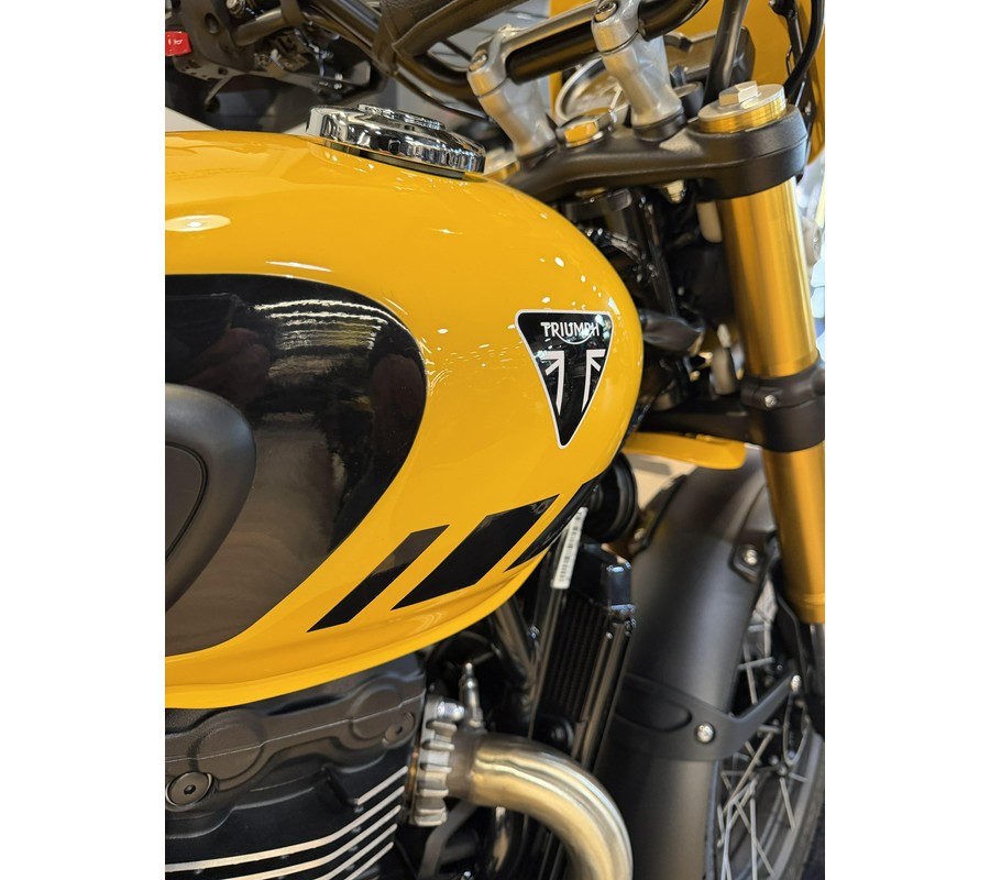 2026 Triumph Scrambler 400 XC
