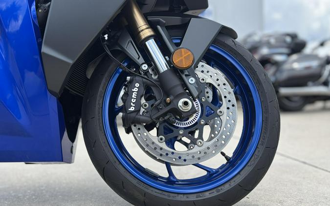 2025 Suzuki GSXS1000GT