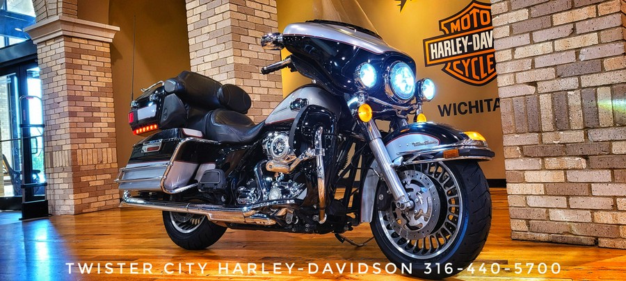 2010 Harley-Davidson® Electra Glide® Ultra Classic® : FLHTCU for sale near Wichita, KS
