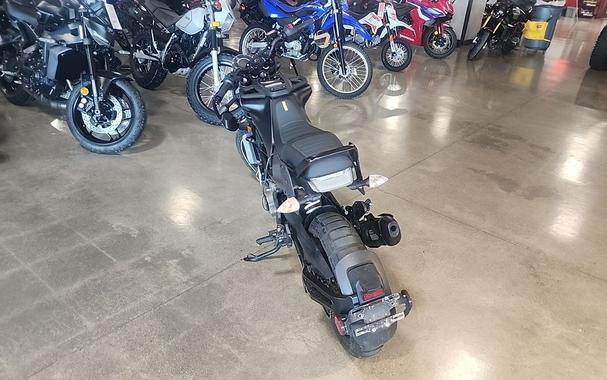 2022 Husqvarna® Svartpilen 401