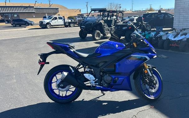 2025 Yamaha YZF R3 ABS