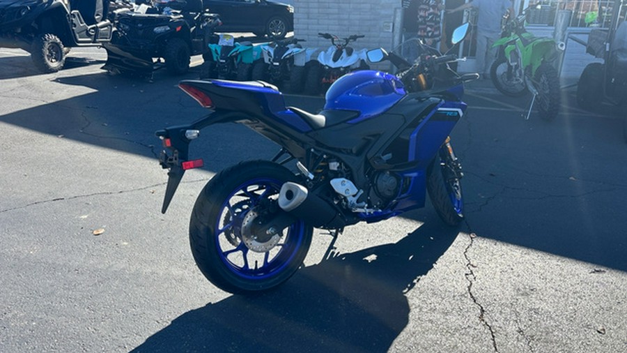 2025 Yamaha YZF R3 ABS