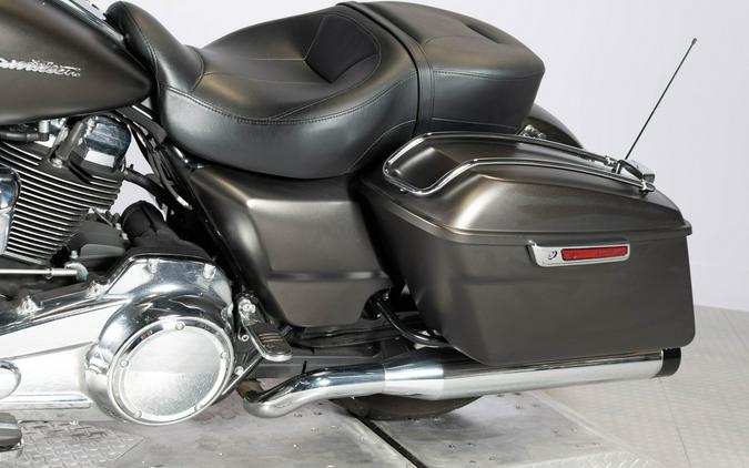 2020 Harley-Davidson Road Glide FLTRX