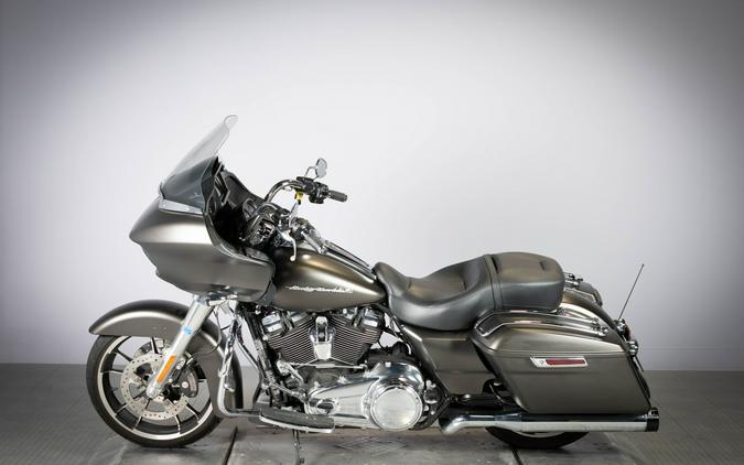 2020 Harley-Davidson Road Glide FLTRX