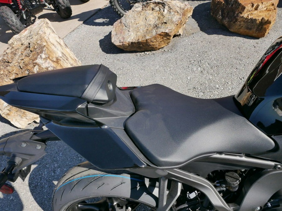 2027 Yamaha YZFR9VB