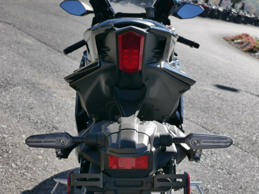 2027 Yamaha YZFR9VB