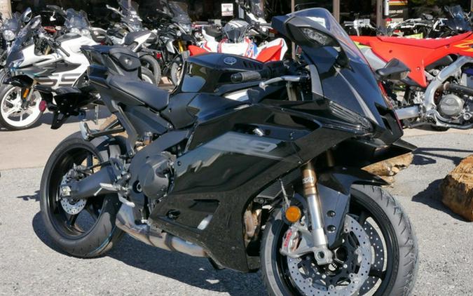 2027 Yamaha YZFR9VB