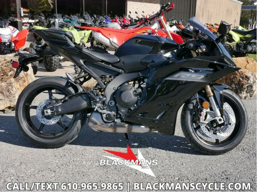 2027 Yamaha YZFR9VB