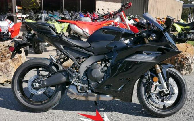 2027 Yamaha YZFR9VB