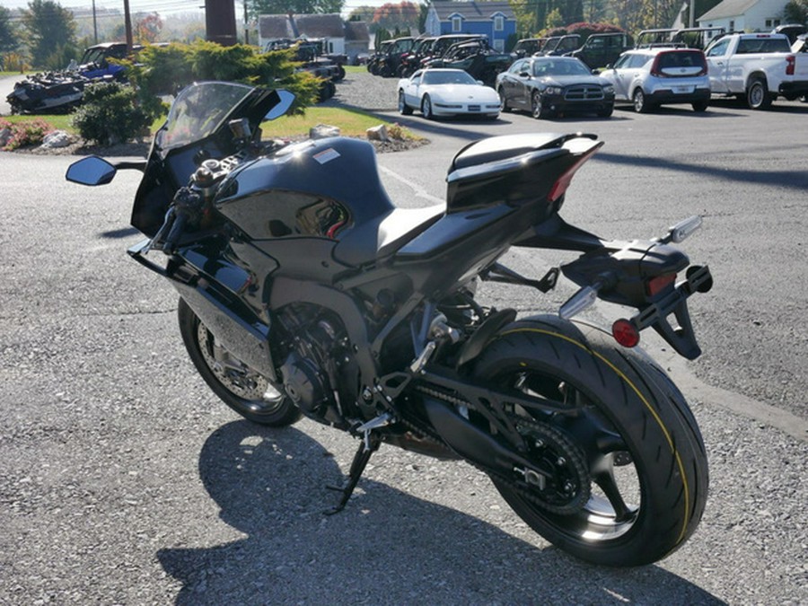 2027 Yamaha YZFR9VB