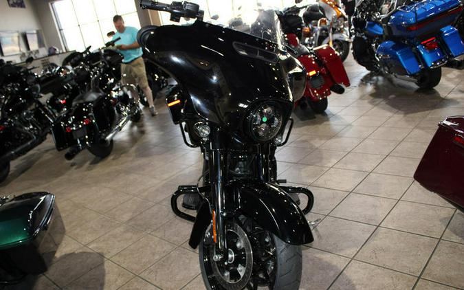 2023 Harley-Davidson® FLHXS - Street Glide® Special