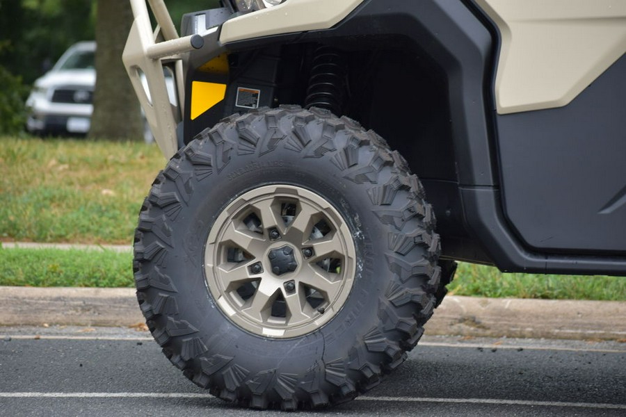 2024 Can-Am® Defender Limited HD10 Desert Tan & Timeless Black