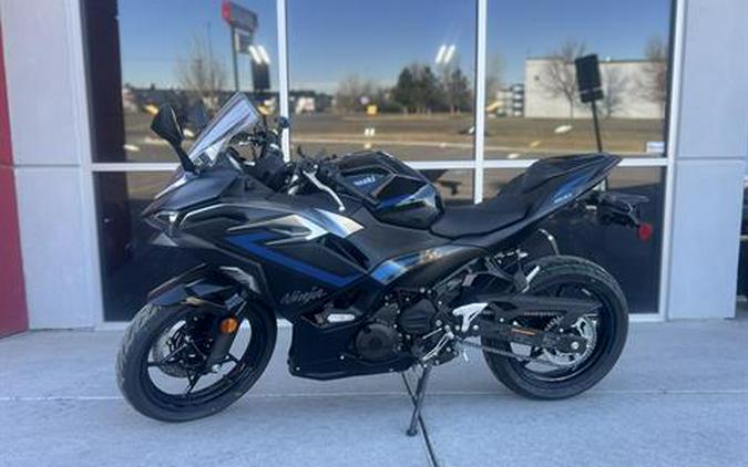 2025 Kawasaki Ninja 500 SE ABS