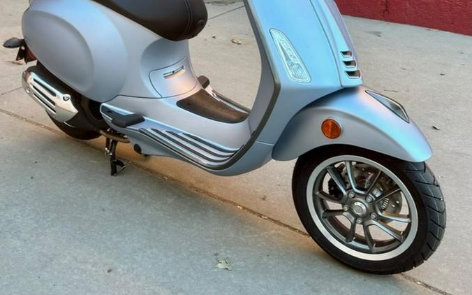 2023 Vespa Primavera 150 S