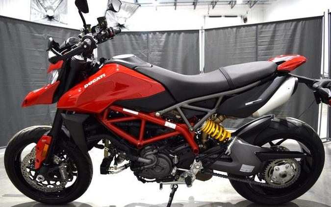 2024 Ducati Hypermotard 950 Red