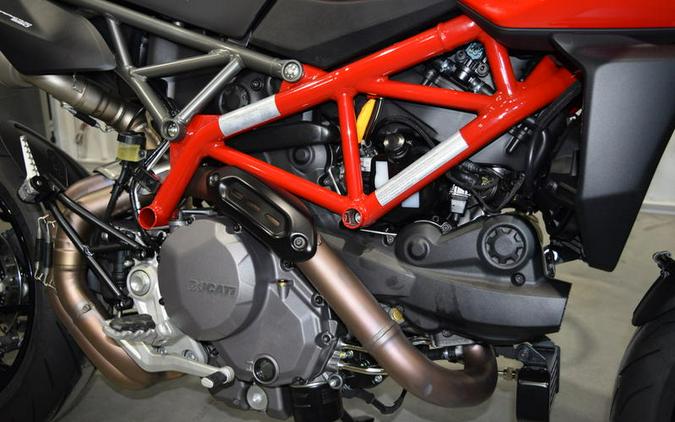 2024 Ducati Hypermotard 950 Red