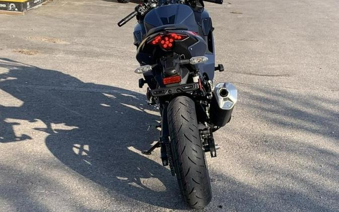 2026 Kawasaki Ninja® 500 SE ABS